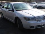 Used 2009 Lincoln MKZ image 3