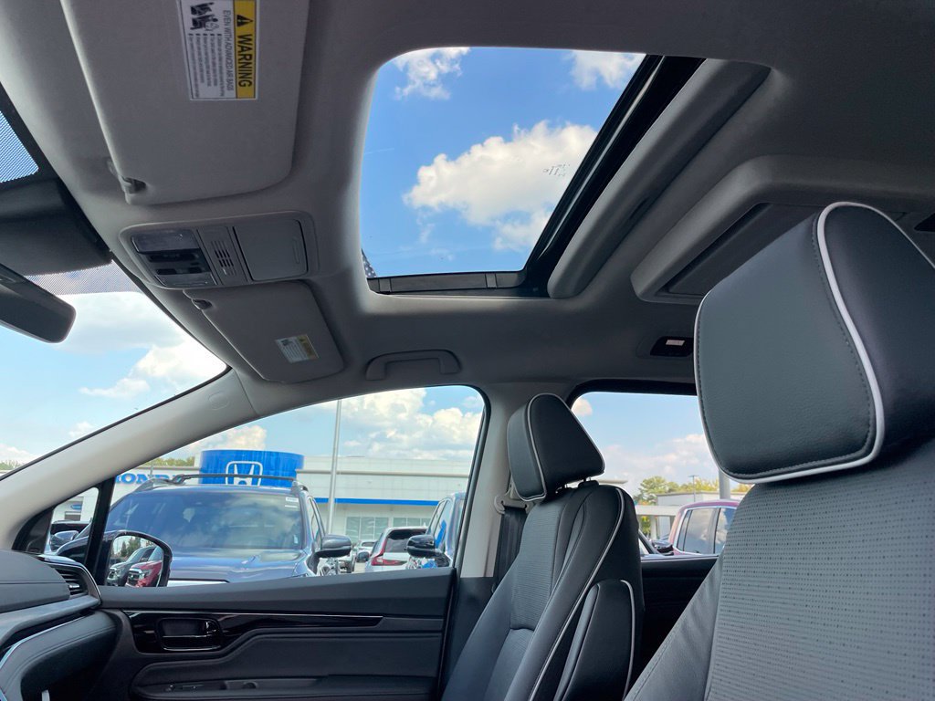 New 2027 Honda Odyssey Elite image 28