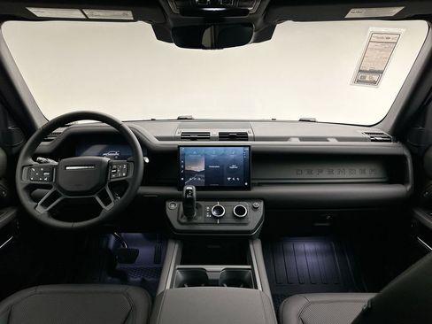 Certified 2025 Land Rover Defender 110 S AWD/4WD image 8