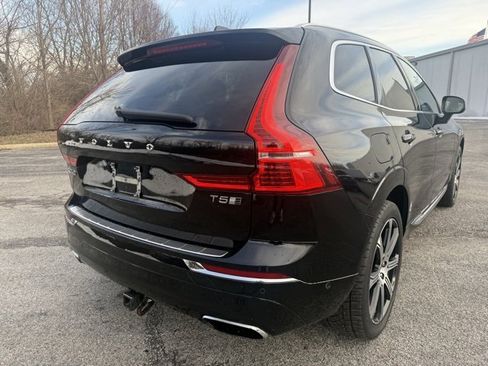 Used 2018 Volvo XC60 T5 Inscription w/ Convenience Package image 3