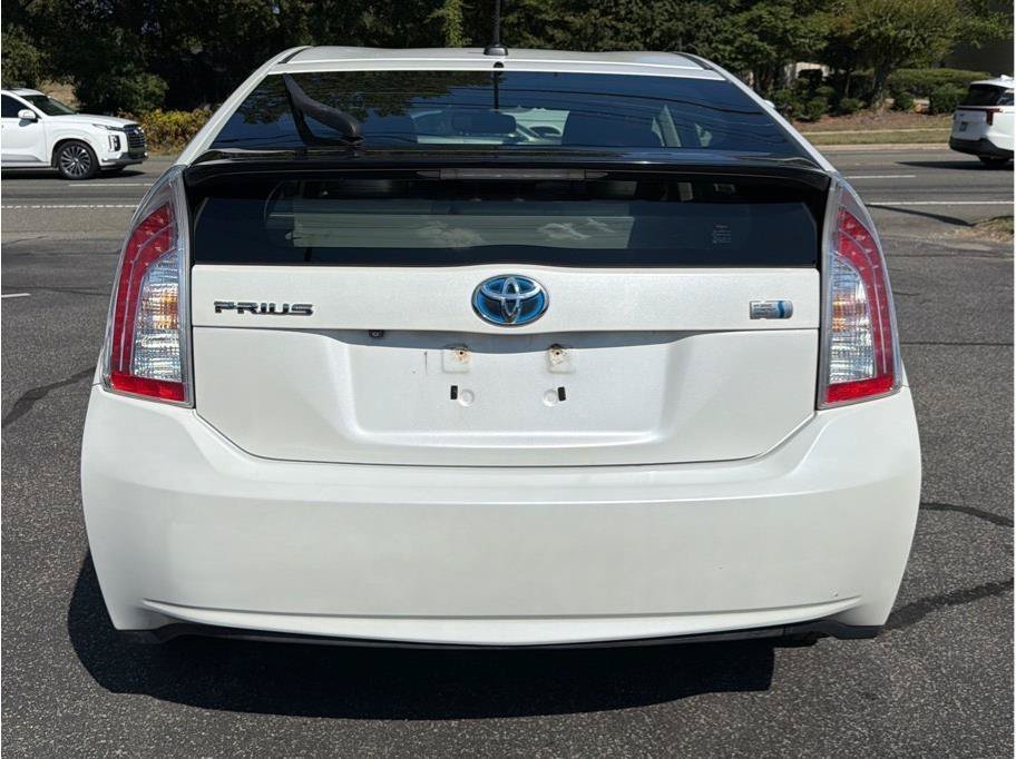 Used 2014 Toyota Prius Four FWD image 5