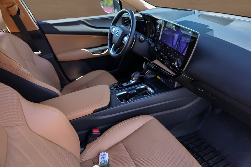 Used 2022 Lexus NX 350 AWD w/ Vision Package image 30