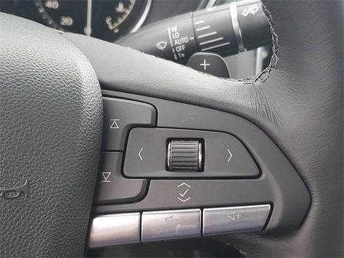Used 2022 Cadillac CT5 Premium Luxury image 11