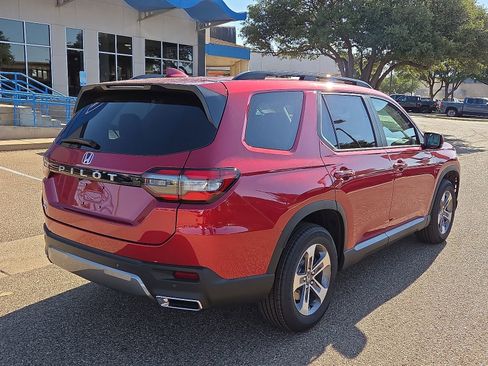 New 2026 Honda Pilot EX-L image 4
