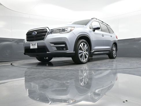 Used 2021 Subaru Ascent Limited w/ Technology Package image 28