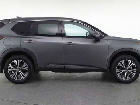 Used 2023 Nissan Rogue SV w/ SV Premium B Package image 7