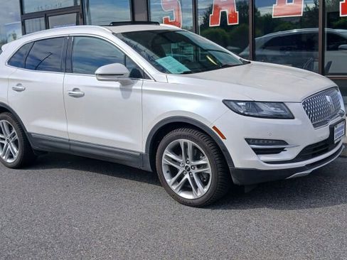Used 2019 Lincoln MKC Reserve w/ MKC Technology Package image 2