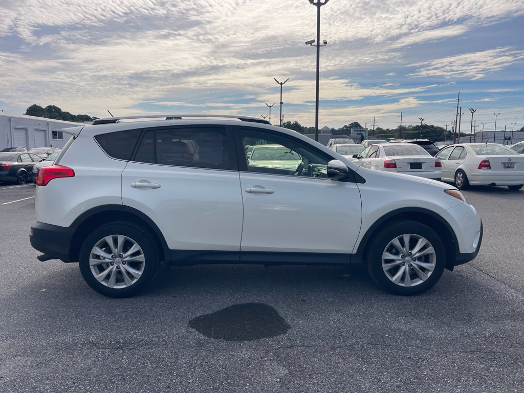 Used 2013 Toyota RAV4 Limited AWD/4WD image 6
