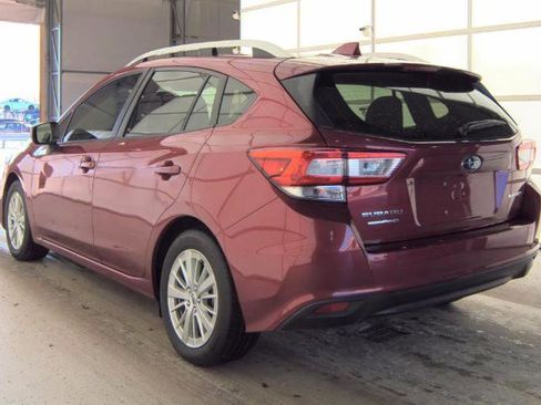 Used 2018 Subaru Impreza 2.0i Premium image 7