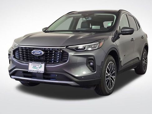 Used 2024 Ford Escape SE w/ PHEV Premium Package image 3