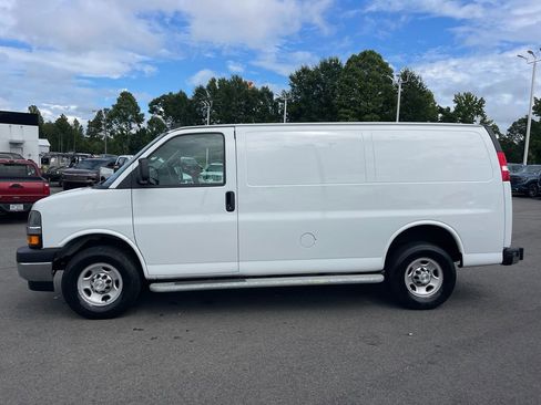 Used 2023 Chevrolet Express 2500 w/ Driver Convenience Package image 2