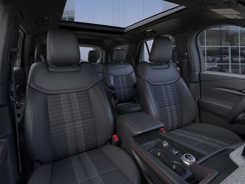 New 2026 Ford Explorer ST-Line AWD/4WD image 10