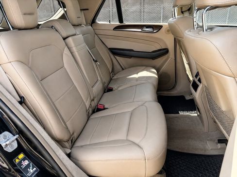 Used 2012 Mercedes-Benz ML 350 4MATIC image 17