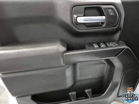 Used 2023 Chevrolet Silverado 1500 Custom AWD/4WD image 14