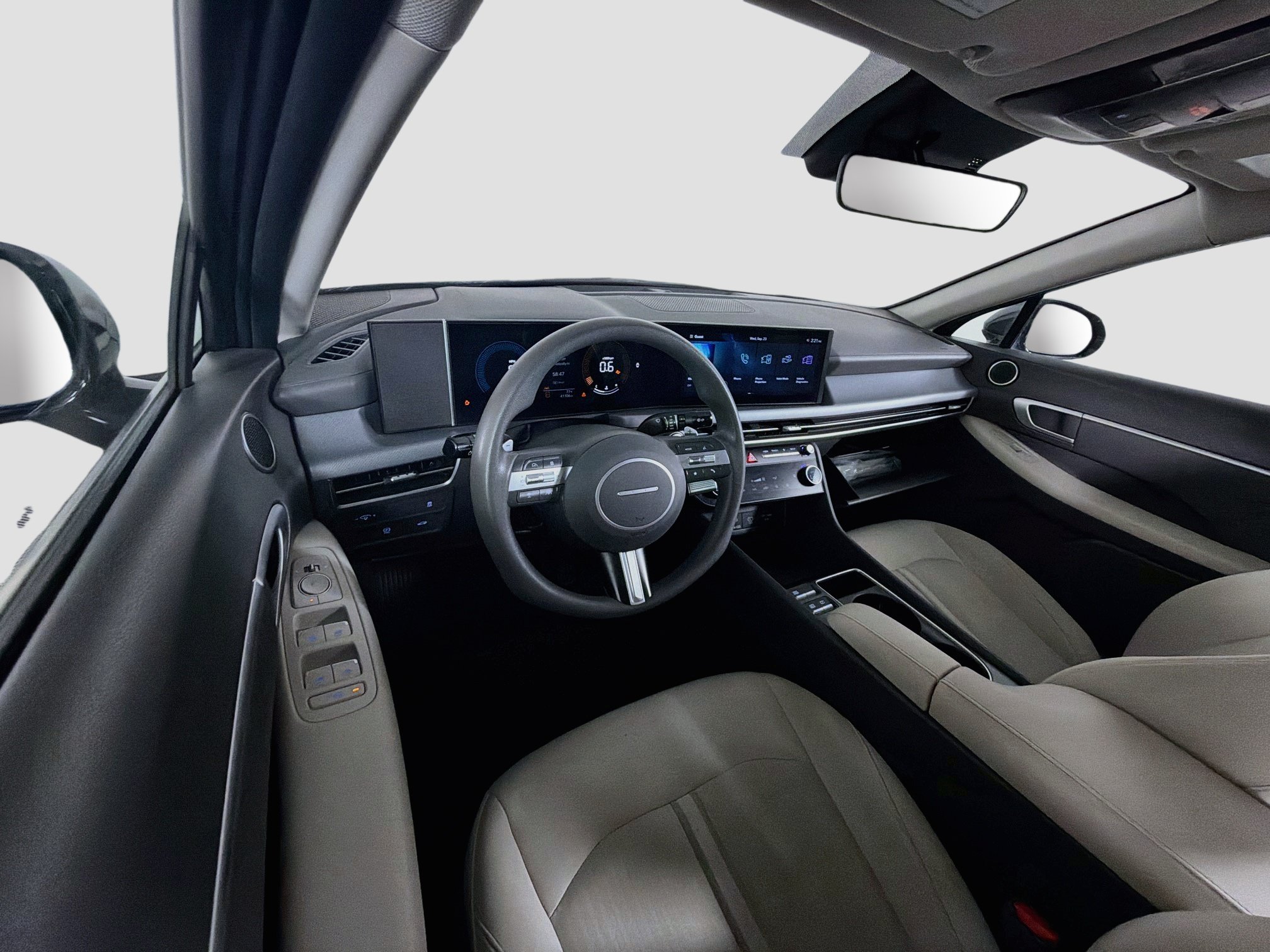 Used 2025 Hyundai Sonata SEL FWD image 18