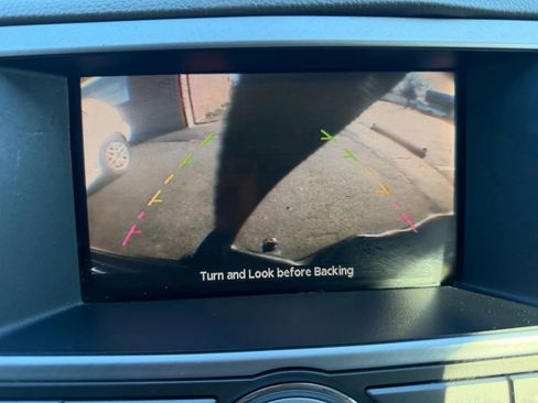 Used 2010 INFINITI QX56 4WD w/ Technology Pkg image 26