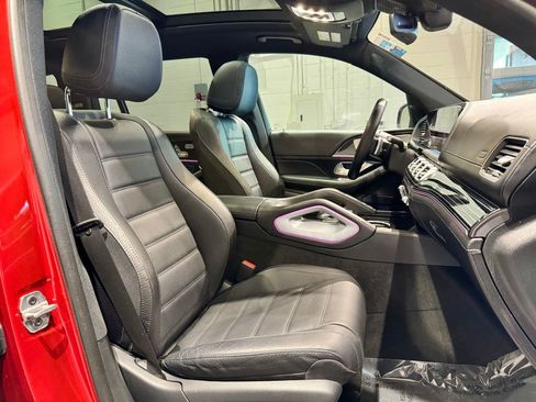 Used 2024 Mercedes-Benz GLS 580 4MATIC image 44