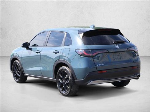Used 2025 Honda HR-V Sport image 8