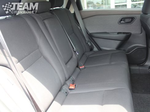 Used 2023 Nissan Rogue S AWD/4WD image 24