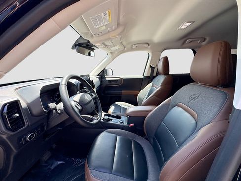 Used 2023 Ford Bronco Sport Outer Banks w/ Tech Package image 21