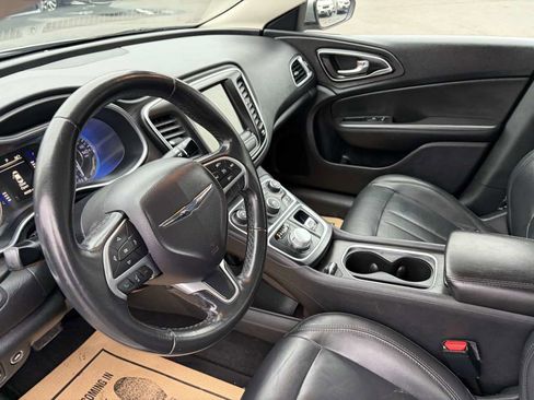 Used 2016 Chrysler 200 Limited Platinum image 12