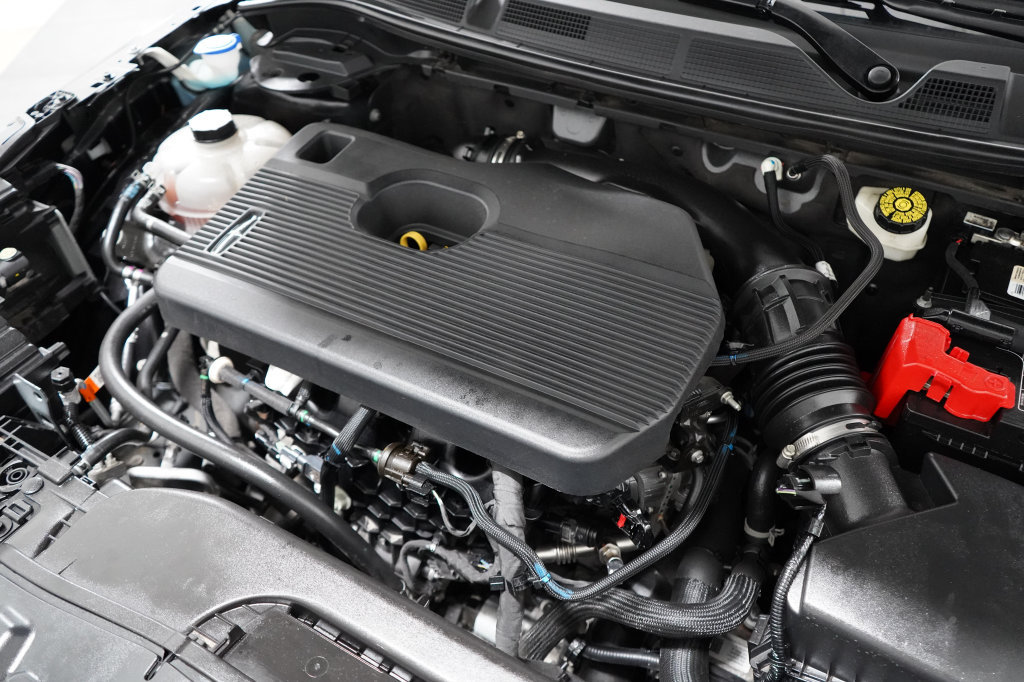 Used 2020 Lincoln Corsair AWD image 30