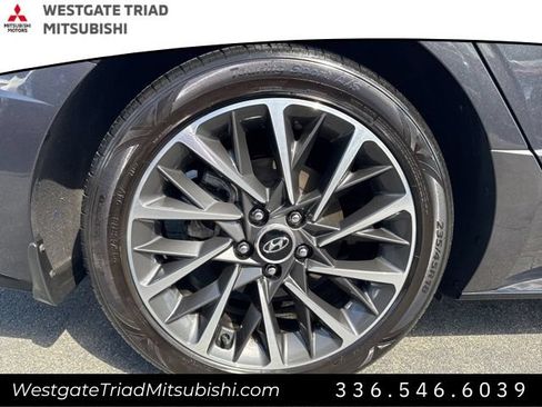 Used 2020 Hyundai Sonata Limited FWD image 22