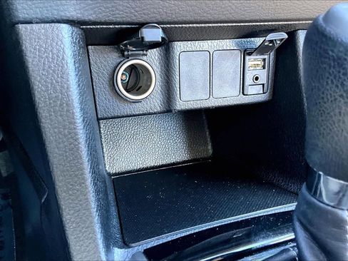 Used 2014 Toyota Corolla L image 34