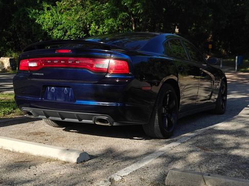 Used 2013 Dodge Charger SXT w/ Rallye Appearance Group RWD image 4