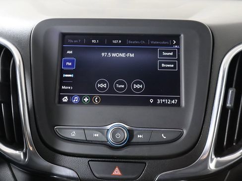 Used 2020 Chevrolet Equinox LT image 40