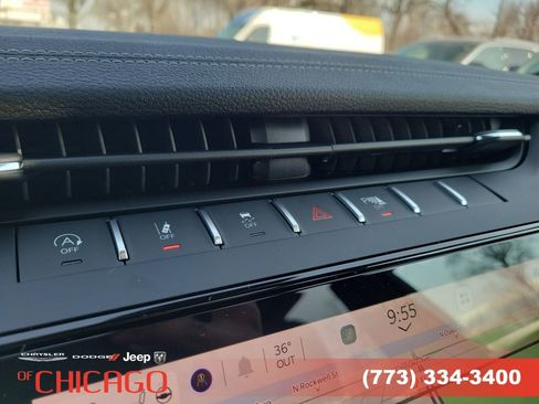 New 2026 Jeep Grand Cherokee Limited w/ Limited Altitude Package image 30