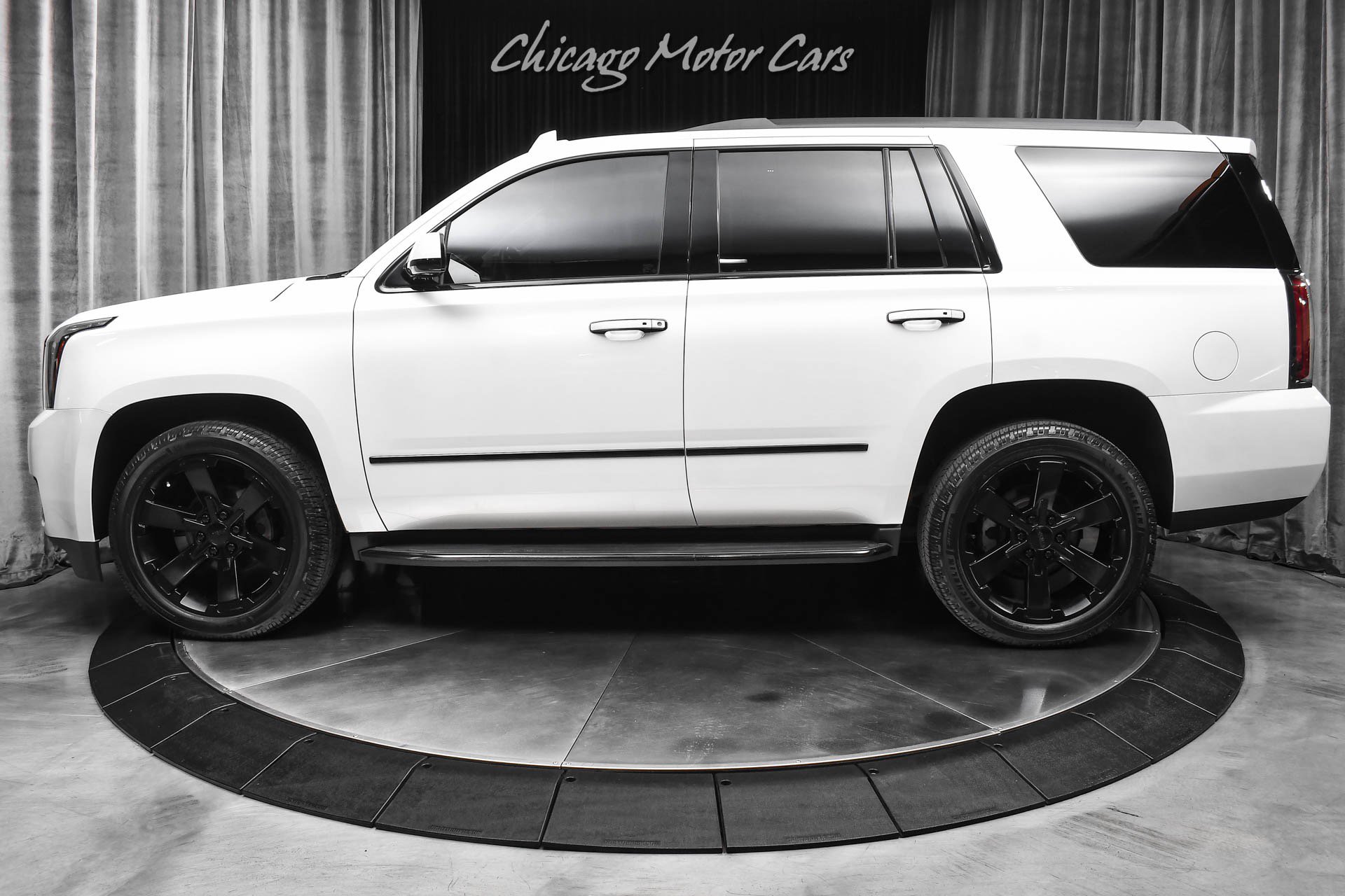 Used 2017 GMC Yukon Denali w/ Open Road Package AWD/4WD image 42