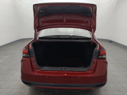 Used 2020 Nissan Versa SV FWD image 29