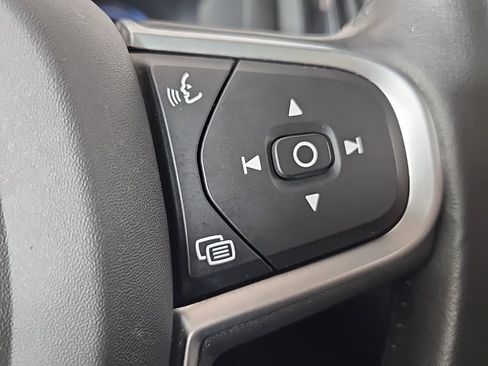 Used 2021 Volvo XC60 T8 Inscription Expression image 32