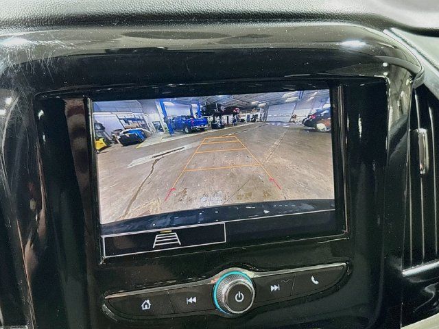 Used 2020 Chevrolet Traverse LT w/ LPO, Blackout Package FWD image 14
