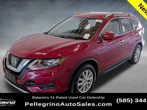 Used 2017 Nissan Rogue SV AWD/4WD image 1