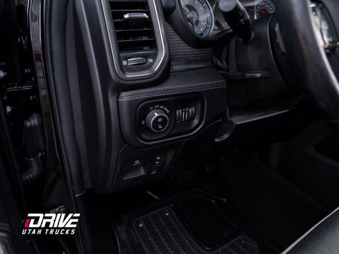 Used 2019 RAM 1500 Limited image 34