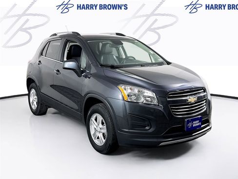 Used 2016 Chevrolet Trax LT w/ LT Convenience Package image 23