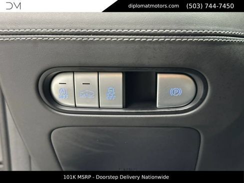 Used 2025 Genesis G90 3.5T AWD/4WD image 31