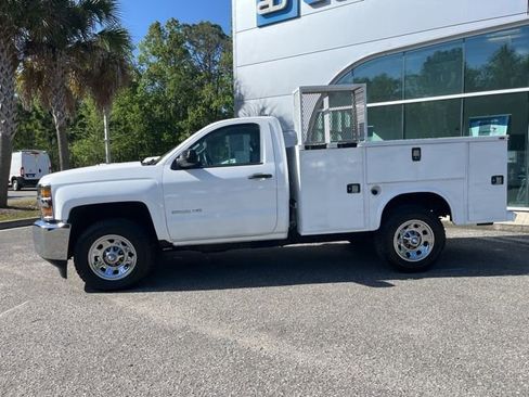 Used 2015 Chevrolet Silverado 2500 W/T AWD/4WD image 3