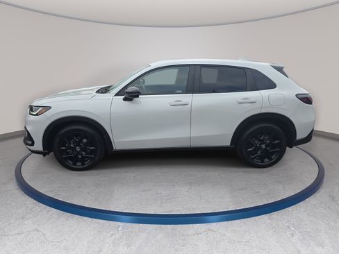 Certified 2024 Honda HR-V Sport image 8