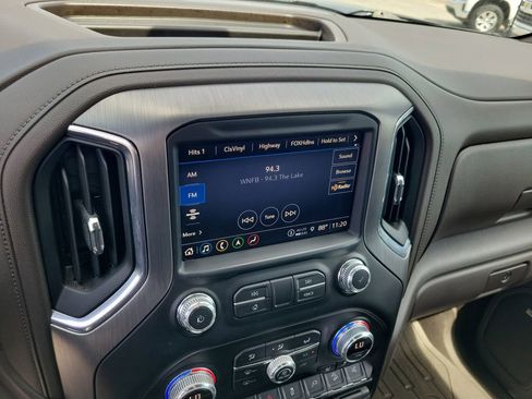 Used 2021 GMC Sierra 1500 Denali w/ Denali Ultimate Package AWD/4WD image 22
