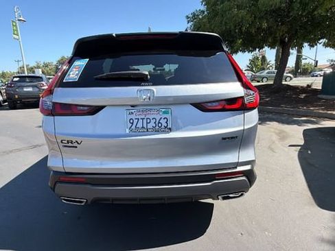 Used 2026 Honda CR-V Sport image 5