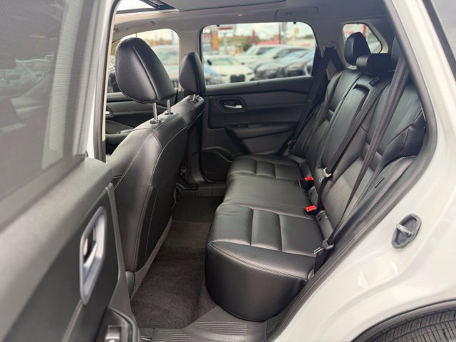 Used 2024 Nissan Rogue SL w/ SL Premium Package AWD/4WD image 22