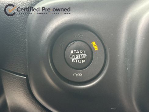 Used 2022 Jeep Wrangler Unlimited Rubicon 4xe w/ Cold Weather Group AWD/4WD image 23