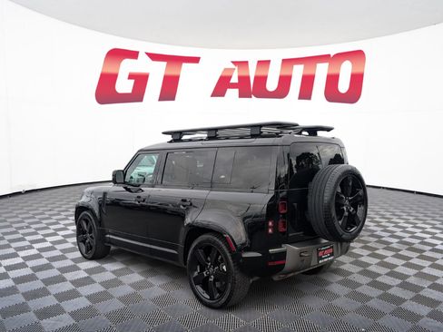 Used 2021 Land Rover Defender 110 X-Dynamic HSE AWD/4WD image 3