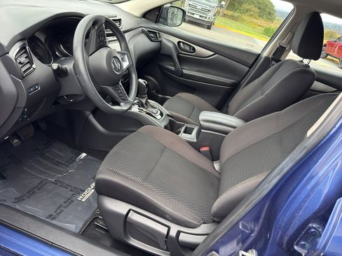 Used 2022 Nissan Rogue Sport S image 13