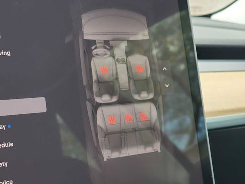 Used 2023 Tesla Model 3 Standard Range RWD image 28