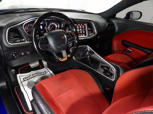 Used 2021 Dodge Challenger GT w/ Plus Package RWD image 12