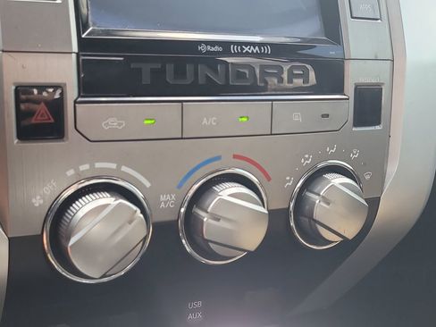 Used 2014 Toyota Tundra SR5 w/ SR5 Upgrade Package AWD/4WD image 24